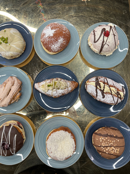 Titelfoto von 15 süße Minuten Café Bakery